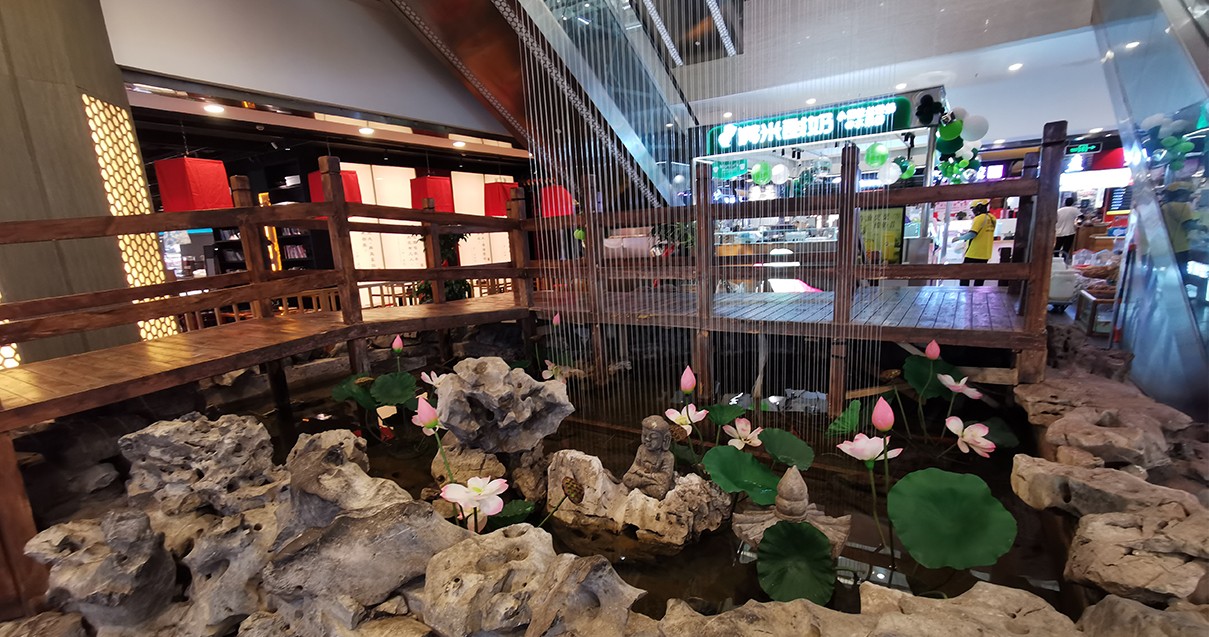 郑州英国上市公司365百货（熙地港店）